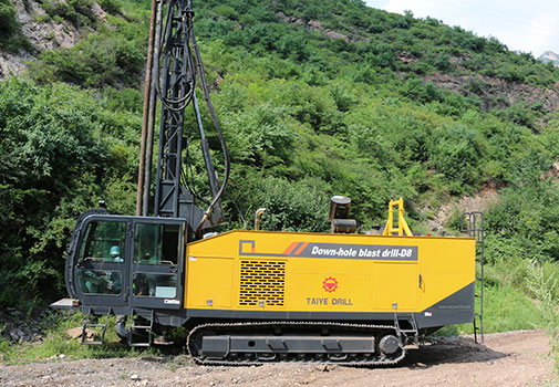 TAIYE-D8-DTH Full Hydraulic Crawler Mounted Large Diameter Blast Hole Surface Down-the-hole Drill Rig