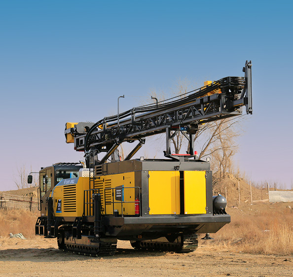 Full Hydraulic Surface Down-The-Hole (DTH) Drilling Rig